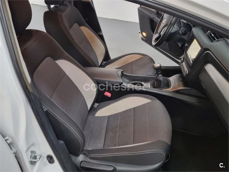 TOYOTA Avensis 2.0 150D EXECUTIVE TS