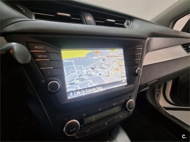 TOYOTA Avensis 2.0 150D EXECUTIVE TS