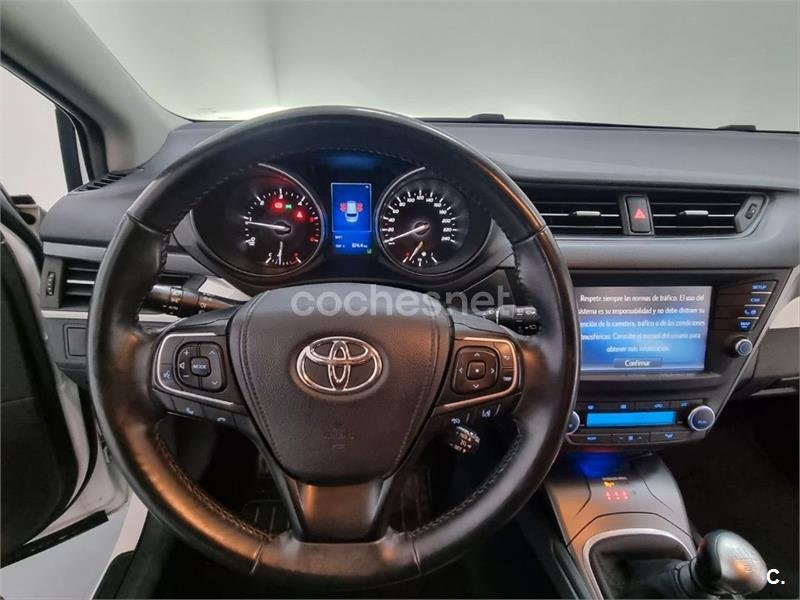 TOYOTA Avensis 2.0 150D EXECUTIVE TS