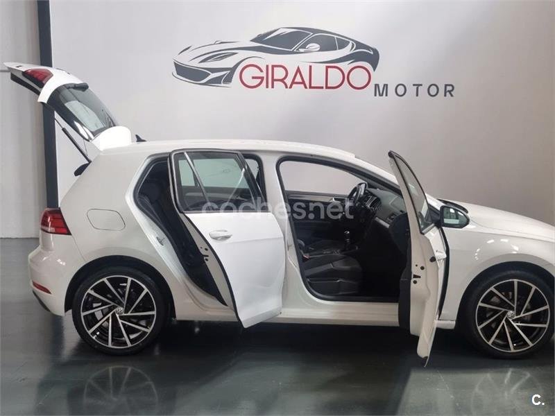 VOLKSWAGEN Golf Advance 1.6 TDI