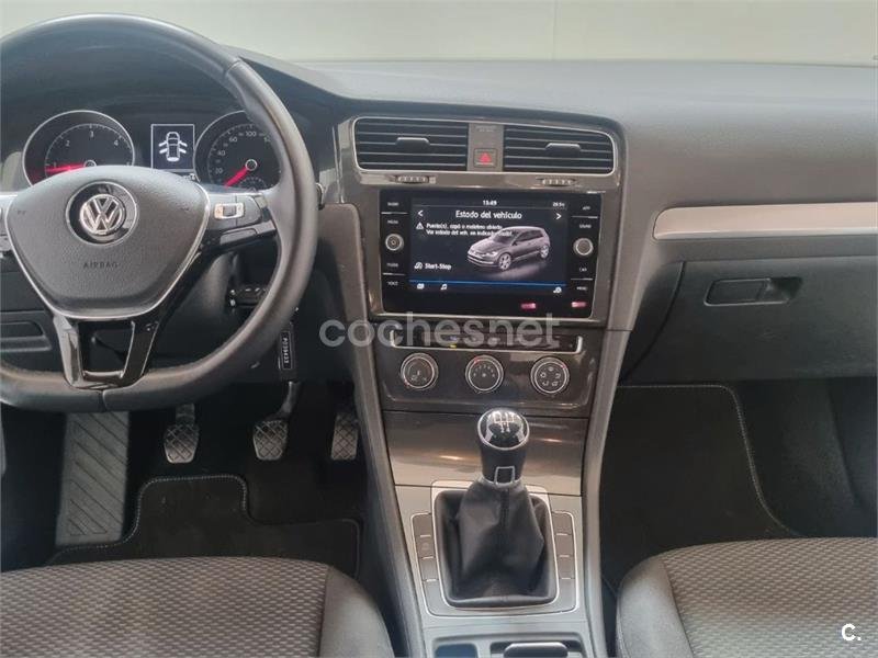 VOLKSWAGEN Golf Advance 1.6 TDI