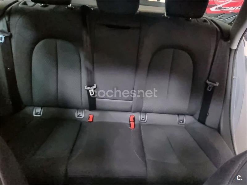 AUDI A6 Avant 2.0 TFSI S tronic