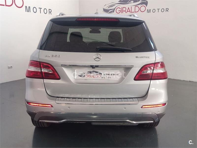 MERCEDES-BENZ Clase M ML 250 CDI 4MATIC