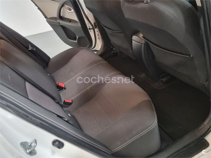 TOYOTA Avensis 2.0 150D EXECUTIVE TS